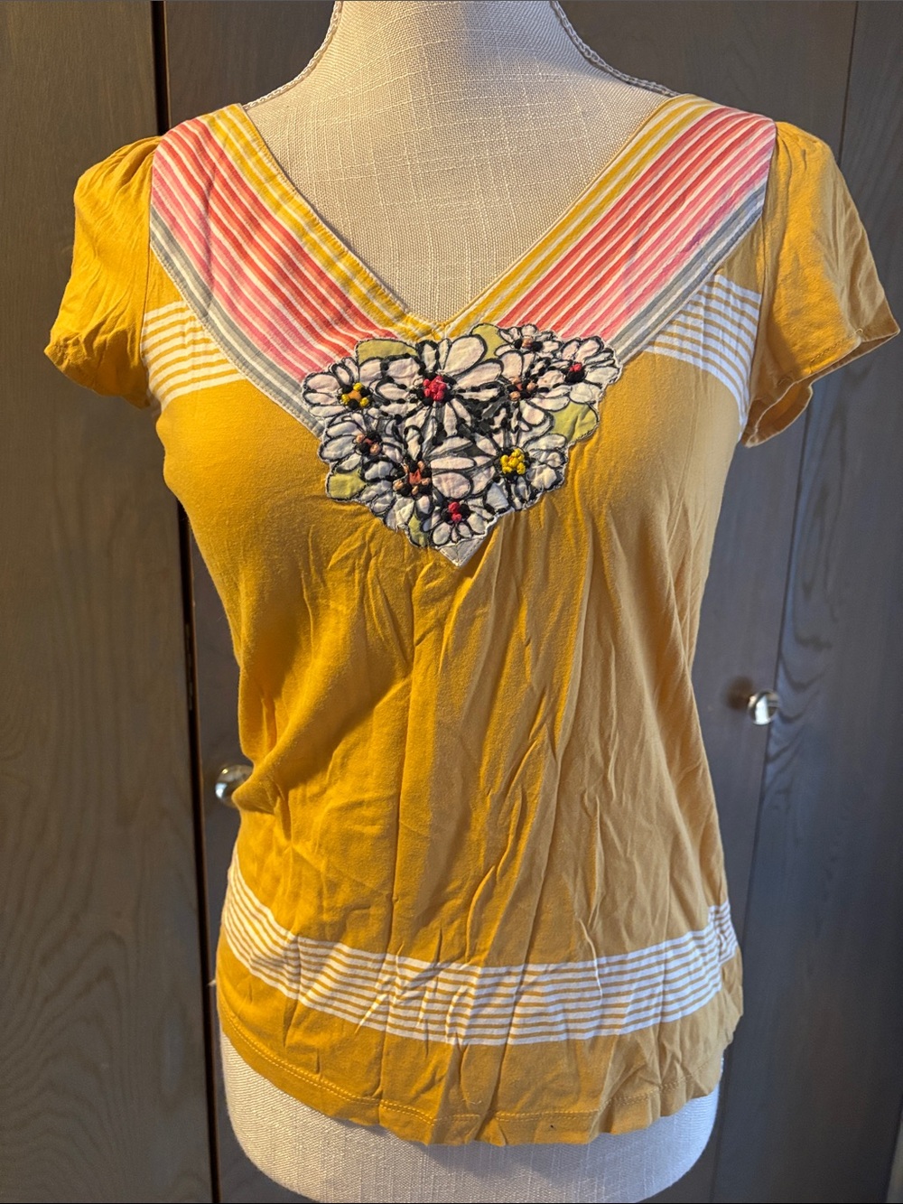 Anthropologie Little Yellow Button Embroidered T Shirt Blouse Top Mustard Retro